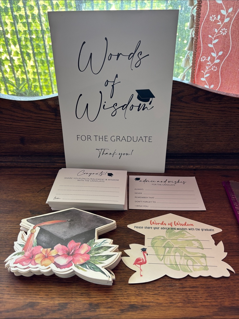 Words of Wisdom Graduation Advice Cards - White And Hawaiian